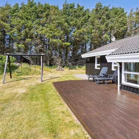 Holiday home Ilka - 375m From The Sea In Nw Jutland By Interhome Lokken