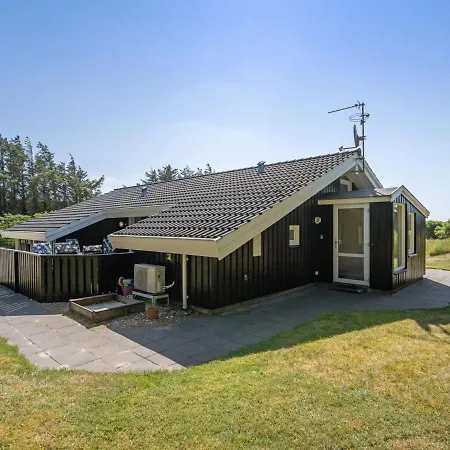 Ilka - 375m From The Sea In Nw Jutland By Interhome